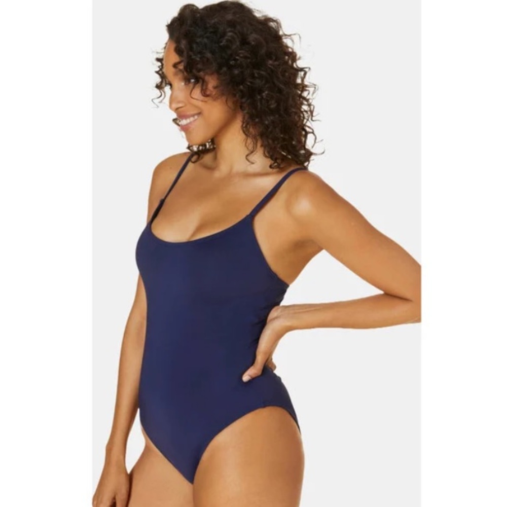 Andie - NWT - The Amalfi One Piece Swimsuit - Navy - Medium